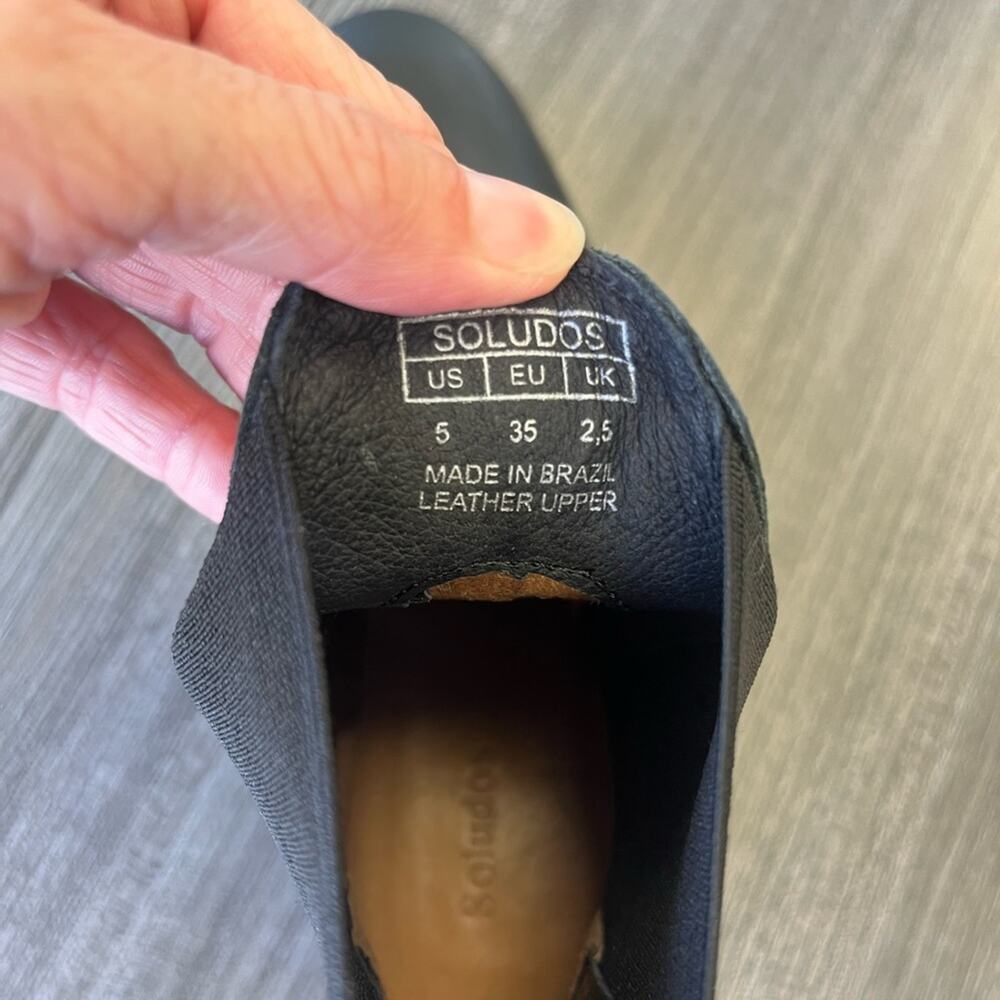NWOT Soludos Chelsea boots. Size 5 - Picture 5 of 7
